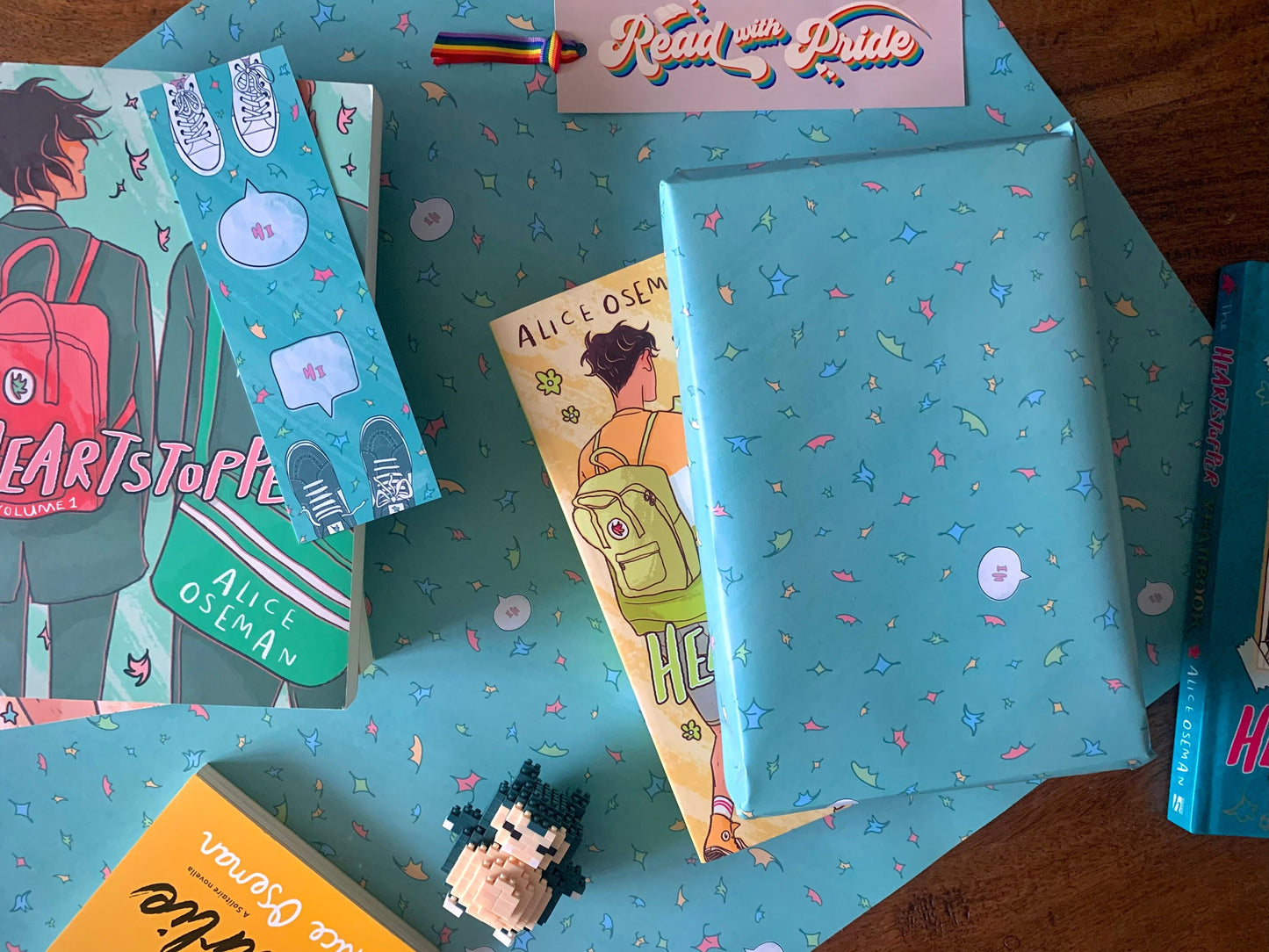 Nick & Charlie Gift Wrap Sheet